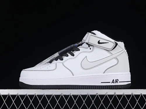 All categories Nk Air Force 1 Air Force series Nk Air Force 1 Mid Air Force mid-top Nk Air Force 1'07 Mid Mark line full of stars Black and white color Air Force 1 mid-top casual sneakers MK0619-222